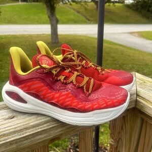 Bruce Lee x UA  Curry Flow II Red Basketball Sneakers Unisex Y7 M7 W8.5